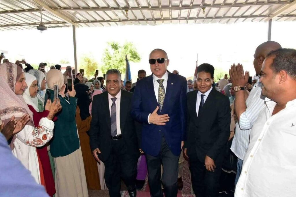 fb_img_17609068852393478914416449575253-1024x682 محافظ الأقصر يزور كلية البنات الأزهرية بطيبة ويطلع على دور معهد التمريض الملحق بها في دعم القطاع الصحي