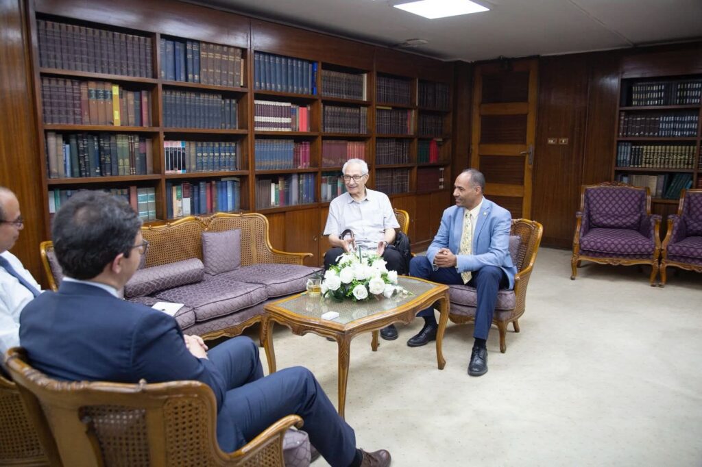 fb_img_17610416585041455285976264448055-1024x682 وزير الثقافة يتفقد الهيئة المصرية العامة للكتاب ويتابع الاستعدادات لمعرض "القاهرة للكتاب"