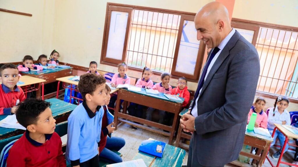 fb_img_17610441079802434968402928201042-1024x576 وزير التربية والتعليم يواصل جولاته الميدانية فى محافظات الصعيد ويزور عددًا من المدارس بمحافظة سوهاج لمتابعة سير العملية التعليمية