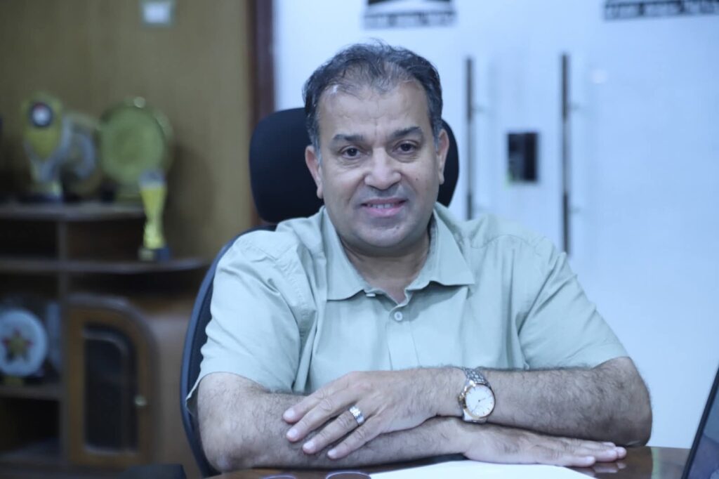 fb_img_17611291234121483251407450376846-1024x682 رئيس جامعة جنوب الوادي يتابع الإجراءات النهائية لتطبيق الحوكمة الإلكترونية للمشروعات الهندسية "تشييد"