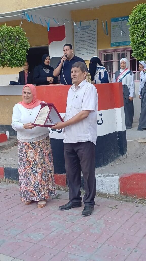 fb_img_17611420249986668289771292618045-576x1024 في لوحةٍ جديدة من لوحات الإبداع<br>تسطّر مدرسة أبوحمص الثانوية المشتركة إنجازًا مشرفًا<br> يُضاف إلى سجلّ تميّزها