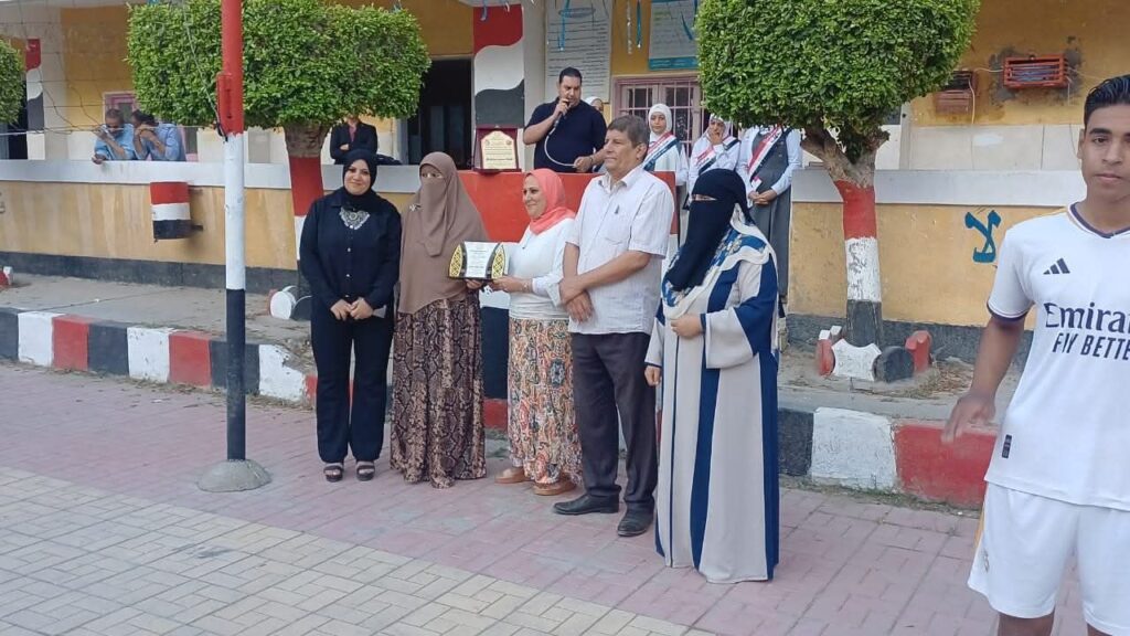 fb_img_17611420328354075056418835847952-1024x576 في لوحةٍ جديدة من لوحات الإبداع<br>تسطّر مدرسة أبوحمص الثانوية المشتركة إنجازًا مشرفًا<br> يُضاف إلى سجلّ تميّزها