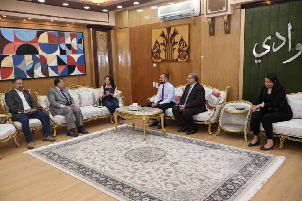 fb_img_17612147361085401245330559354894-1024x682 رئيس جامعة قنا يناقش سبل تعزيز التعاون المشترك مع البنك المصري لتنمية الصادرات