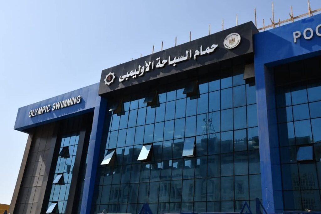 fb_img_1761217302078163825352952082315-1024x682 وزير الشباب والرياضة في جوله تفقدية بمحافظة السويس..