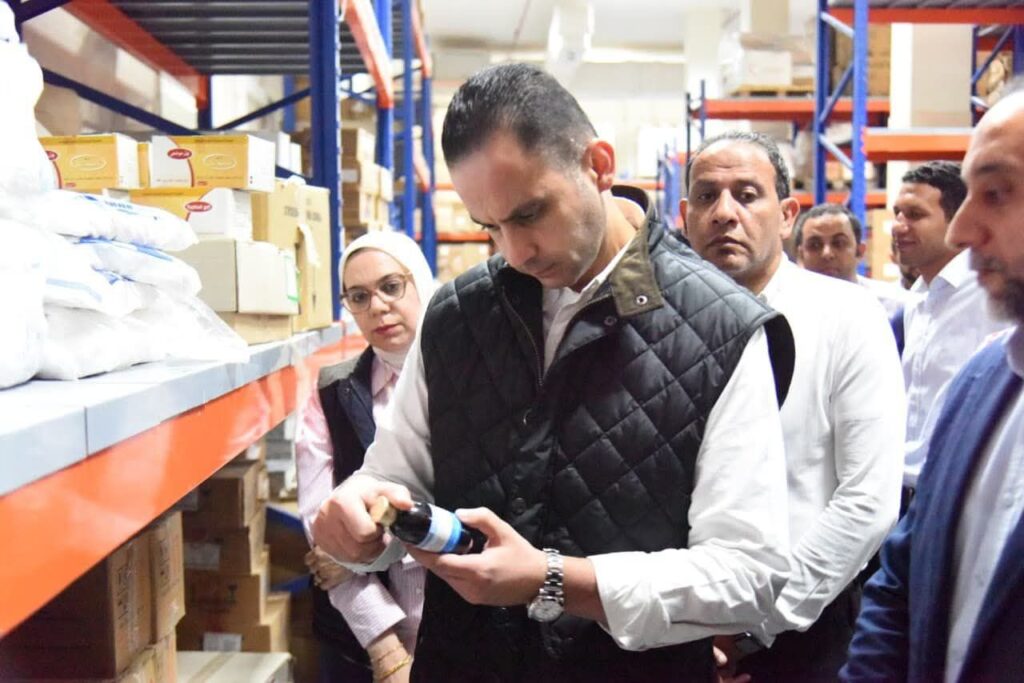 fb_img_17612180056156740135242937723988-1024x683 نائب وزير الصحة يتفقد مخازن الأدوية والمستلزمات الطبية بشمال سيناء لضمان كفاءة سلسلة  الإمداد الطبي