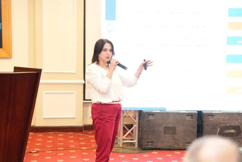 fb_img_17614013330918720910737493447245-1024x684 الرقابة المالية تعقد ورش عمل للمحررين الاقتصاديين بشأن المستجدات والتطورات بالقطاع المالي غير المصرفي ودوره في دعم الاقتصاد القومي