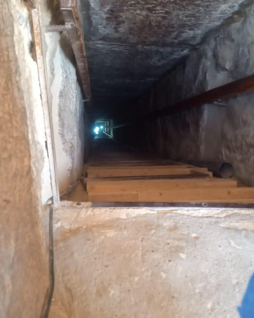 fb_img_17615526333025811672256928004013-819x1024 الصحة: إنقاذ ناجح لسائحة إسبانية أصيبت داخل هرم سنفرو المنحني بدهشور