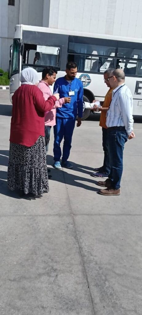 fb_img_17615537057103636150576579336005-462x1024 وزارة العمل" تشديد الرقابة الميدانية واتخاذ الإجراءات القانونية تجاه المنشآت المخالفة