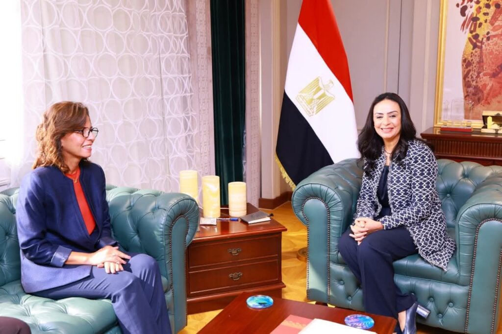 fb_img_1761554463924192359925963104478-1024x682 وزيرة التضامن الاجتماعي تلتقي المدير التنفيذي للأكاديمية الوطنية للتدريب