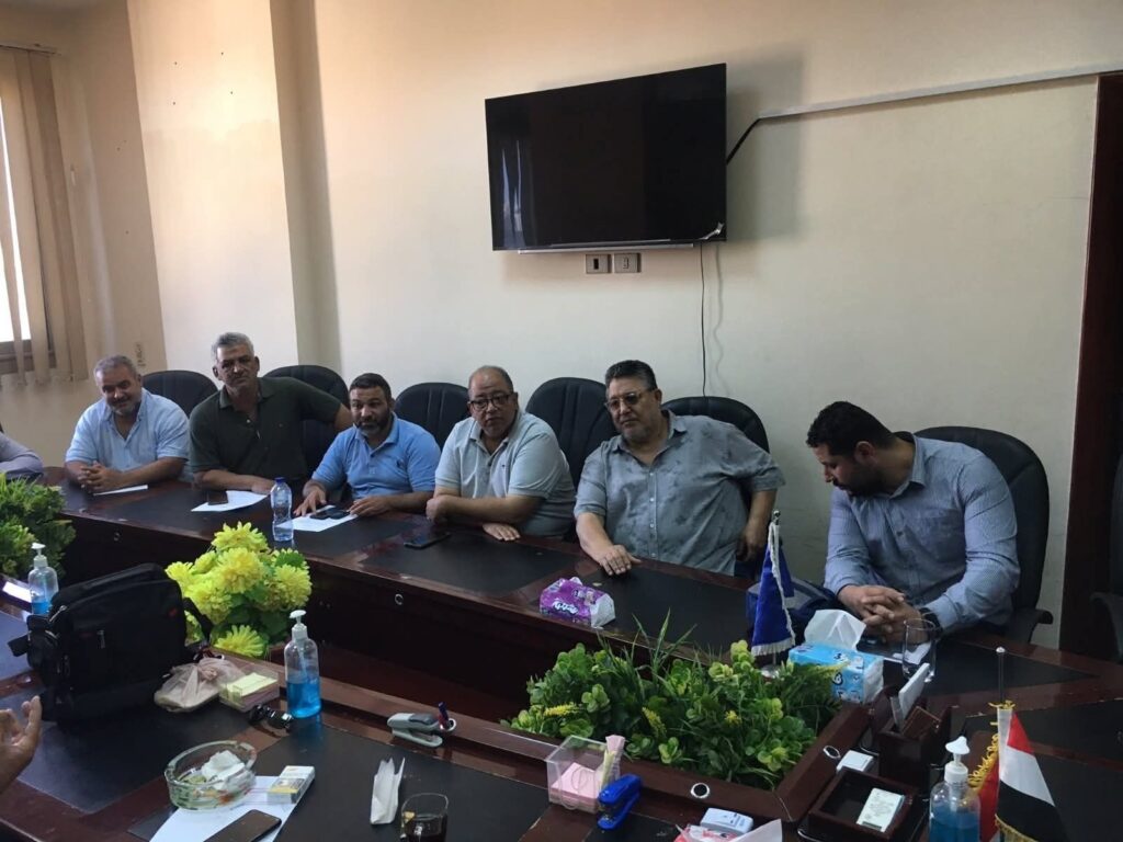 img-20251015-wa00401432956070227574505-1024x768 الغرفة التجارية بالسويس تدرس إقامة مكتب لسلامة الغذاء بمقرها الرئيسي