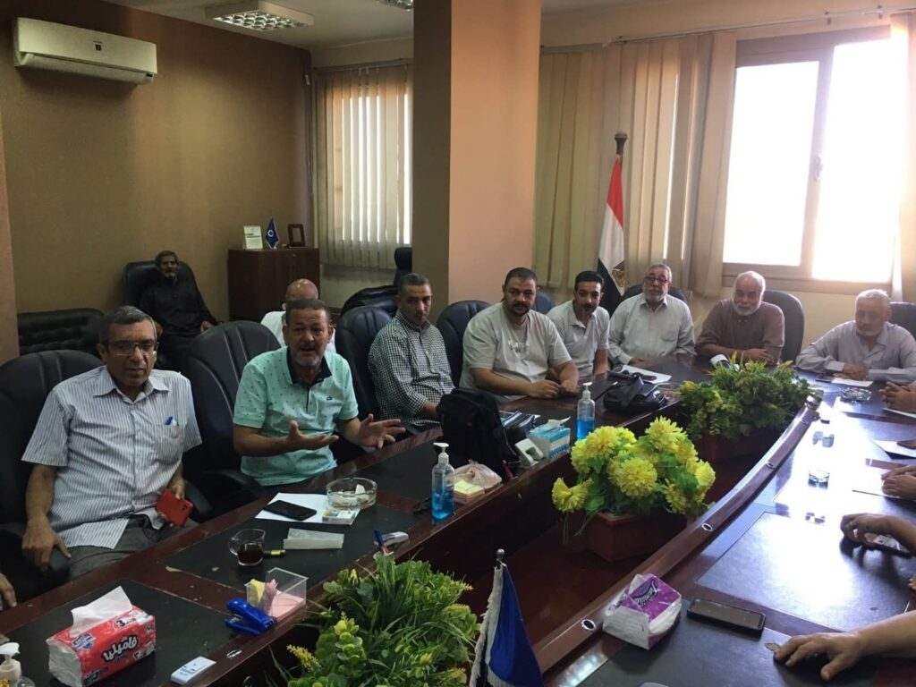 img-20251015-wa00437429197692418786790-1024x768 الغرفة التجارية بالسويس تدرس إقامة مكتب لسلامة الغذاء بمقرها الرئيسي