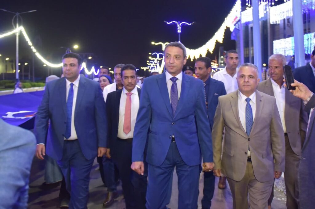 img-20251021-wa00437774648966586486977-1024x682 محافظ السويس يُوقد شعلة النصر إيذانًا ببدء الإحتفال بالعيد القومي للمحافظة 24 أكتوبر 1973