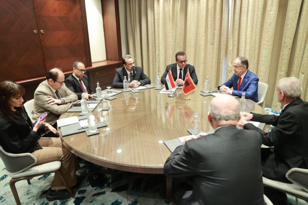 fb_img_1762241943466385576746684771864-1024x682 نائب رئيس مجلس الوزراء ووزير الصحة يلتقي رئيس جمهورية ألبانيا لبحث آفاق التعاون الصحي بين البلدين