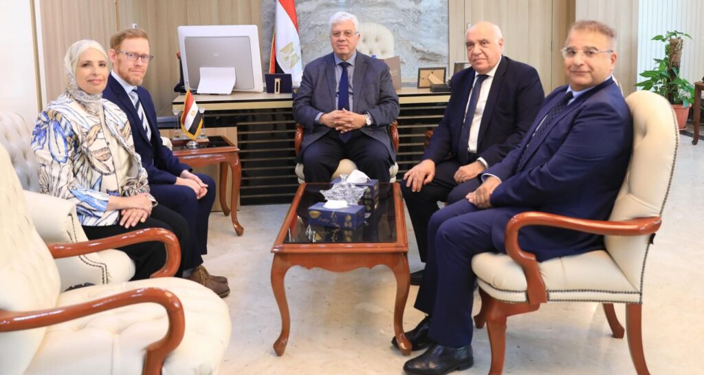 fb_img_1762245013730568944432124531724-1024x545 وزير التعليم العالي يبحث سبل التعاون مع جامعة كينجز كوليدج لندن