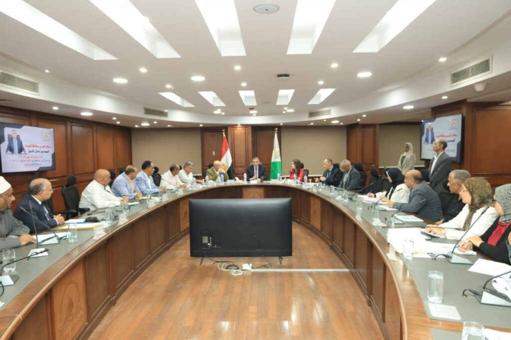 fb_img_17622800559292197912757640915273-1024x682 محافظ الجيزة يعقد اللقاء الأسبوعي لبحث شكاوى المواطنين بأحياء ومراكز العجوزة والهرم وأوسيم