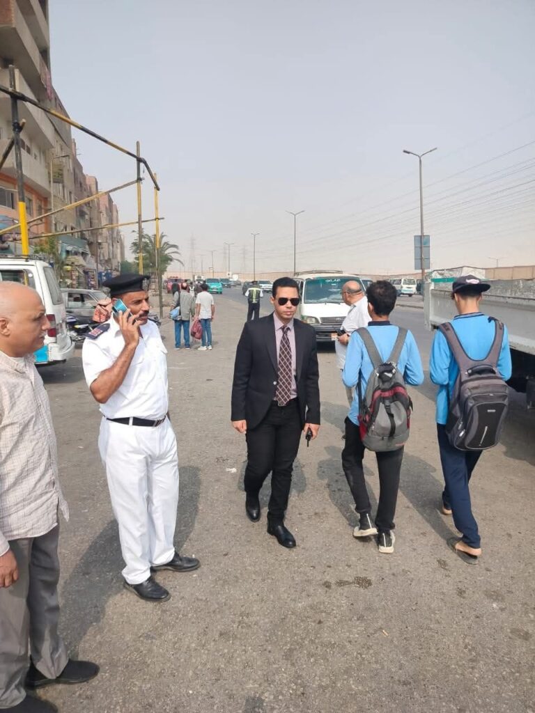 fb_img_17623519189598553227639444911471-768x1024 القيام بحملة موسعة على متابعة النظافة العامة ورفع الاشغالات بطريق الاوتوستراد بنطاق حى المعصرة