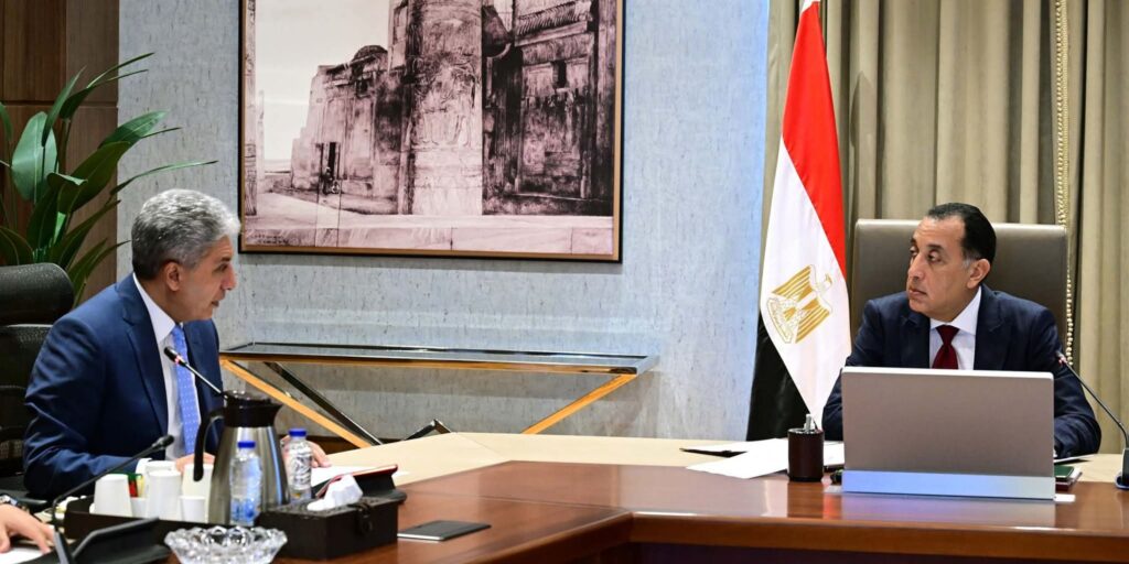 fb_img_17634672273408267492111141808698-1024x512 رئيس الوزراء يُتابع عددًا من ملفات عمل وزارة السياحة والآثار