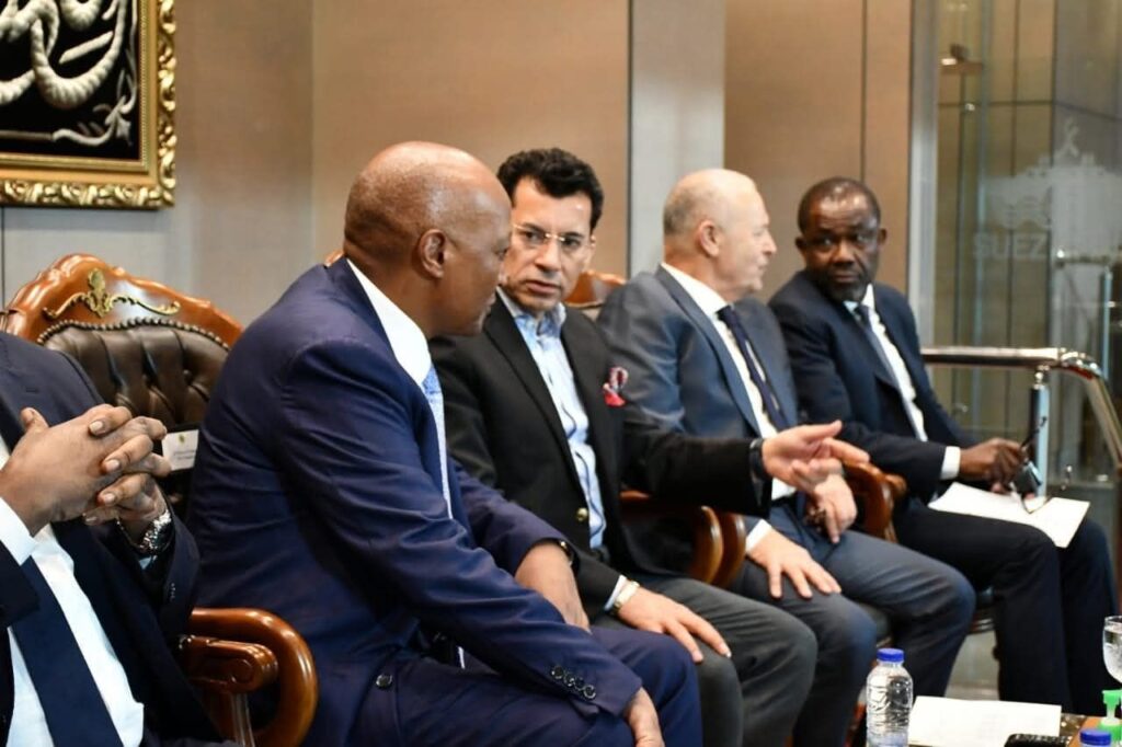 fb_img_17638001390969132018813281724652-1024x682 وزير الشباب والرياضة يشهد نهائي بطولة الأندية الإفريقية للكرة النسائية بحضور رئيس الاتحاد الإفريقي لكرة القدم باستاد قناة السويس