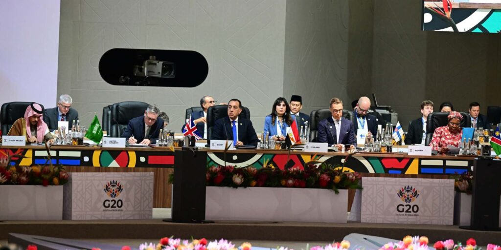 fb_img_17638042421344028729268389292408-1024x512 نيابة عن فخامة السيد رئيس الجمهورية:رئيس الوزراء يشارك في فعاليات الجلسة الافتتاحية لقمة مجموعة العشرين (G20) لعام 2025 بجوهانسبرج