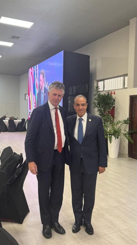 fb_img_17638060547027422213918489891200-576x1024 وزير الخارجية يلتقي مع مستشار الأمن القومي البريطاني