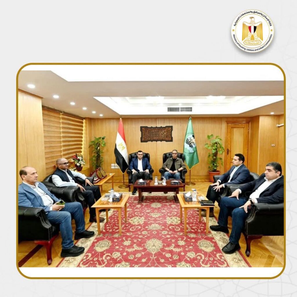 fb_img_17638062605306852126579724974624-1024x1024 في مستهل جولته اليوم لتفقد عددًا من المشروعات بالمحافظة: وزير الإسكان ومحافظ الفيوم يتابعان الموقف التنفيذي مشروعات "حياة كريمة" ومنظومة مياه الشرب والصرف الصحي بالمحافظة