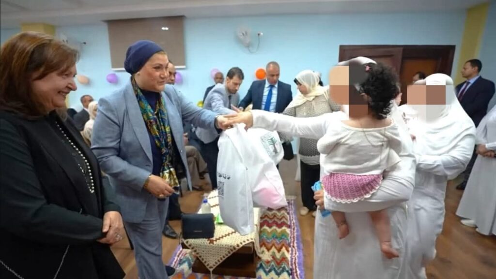 fb_img_17638064126992019496171266370277-1024x576 في إطار احتفالات أعياد الطفولة ودعمًا لمبادرات وزارة الداخلية..- "رئيسة المجلس القومي للطفولة والأمومة" تزور مركز الإصلاح والتأهيل وادي النطرون ومستشفى الشرطة بالعجوزة