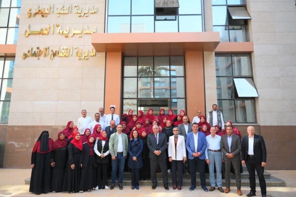 fb_img_17639117061226548516790253051128-1024x682 وزيرة التضامن الاجتماعي تتفقد مديرية التضامن الاجتماعي بمجمع المصالح للخدمات الذكية بمحافظة الوادي الجديد .. وتطمئن على الخدمات المقدمة للمواطنين