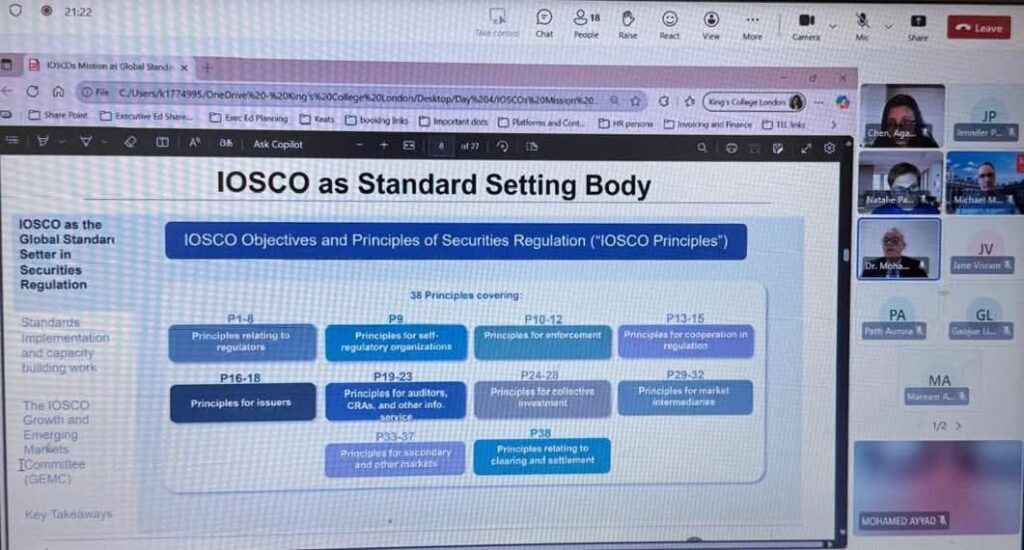 fb_img_17639145356312061168848865570177-1024x550 الدكتور محمد فريد رئيس الرقابة المالية يلقي محاضرة افتراضية أمام المشاركين في برنامج Kings College London حول المعايير المنظمة لأسواق رأس المال