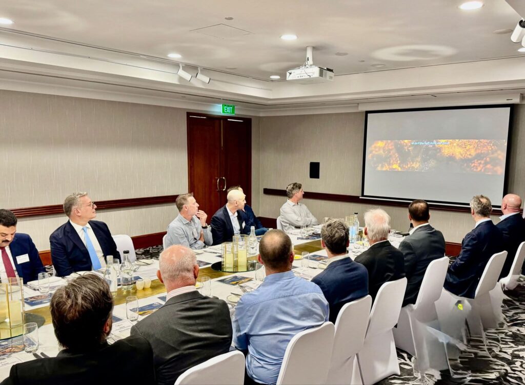 fb_img_17642376961935648966146971994366-1024x752 وزير البترول والثروة المعدنية يعقد لقاءً موسعاً مع شركات التعدين الأسترالية