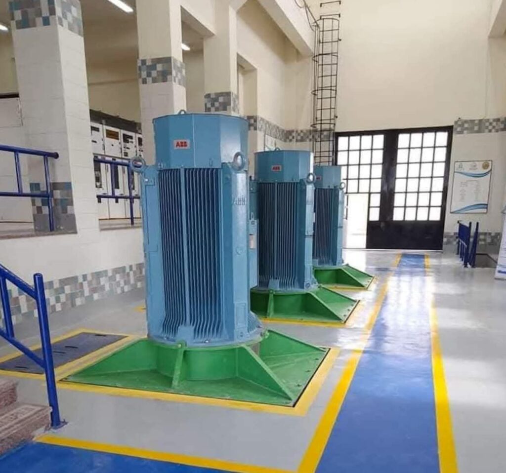 fb_img_17651876222956912364304664925006-1024x958 تنفيذ أعمال الصيانة والتأهيل والعمرات بمختلف الإدارات المركزية للمحطات