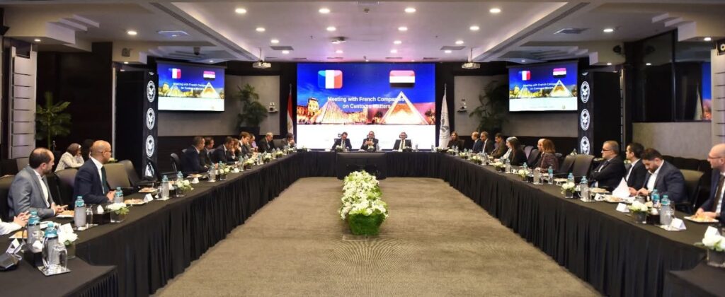 fb_img_17651878934932152779693130143504-1024x420 تعزيز التنسيق بين هيئة الاستثمار ومصلحة الجمارك والشركات الفرنسية لدعم الاستثمارات والإصلاحات الجمركية