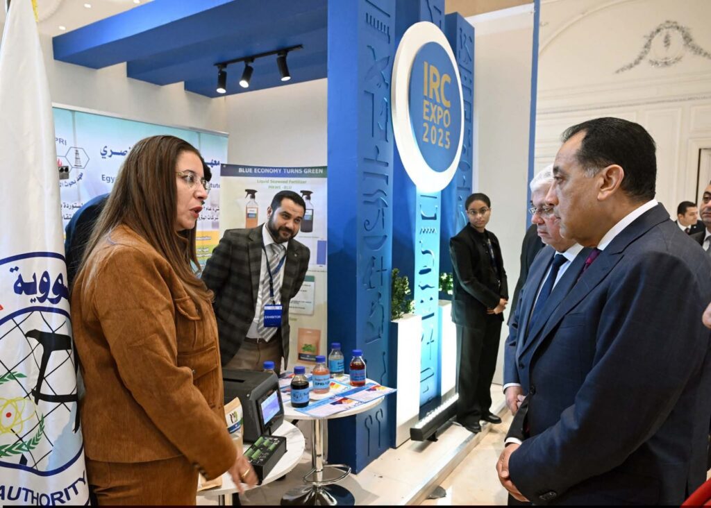 fb_img_17654489820832576800172048093467-1024x732 خلال مشاركته نيابة عن فخامة الرئيس في فعاليات انعقاد الجمعية العامة للشراكة بين الأكاديميات (IAP):رئيس الوزراء يشهد انطلاق فعاليات المعرض الدولي لتسويق مخرجات البحوث (IRC EXPO 2025)