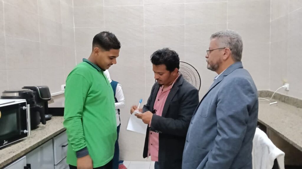 fb_img_17656159648712738977115042435145-1024x576 وزارة العمل تواصل حملات التفتيش لضبط سوق العمل وتطبيق أحكام القانون الجديد