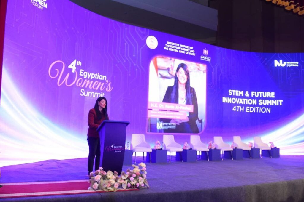 fb_img_1765623018514883150041362682491-1024x682 بتنظيم من منتدى الخمسين سيدة الأكثر تأثيرًا..- وزير العمل يشارك في قمة المرأة المصرية 2025 ..ويؤكد: تمكين الشباب وبناء المهارات أولوية الدولة لمواجهة متغيرات سوق العمل