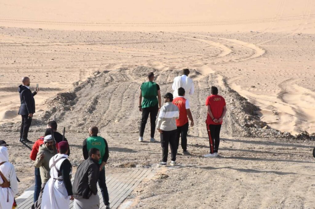 fb_img_17657256611897525442015785765777-1024x682 علي هامش جولته بمحافظة الوادي الجديد  وزير الشباب ومستشار رئيس الجمهورية ومحافظي الوادي الجديد والشرقية يفتتحان نادي&nbsp; الرماية