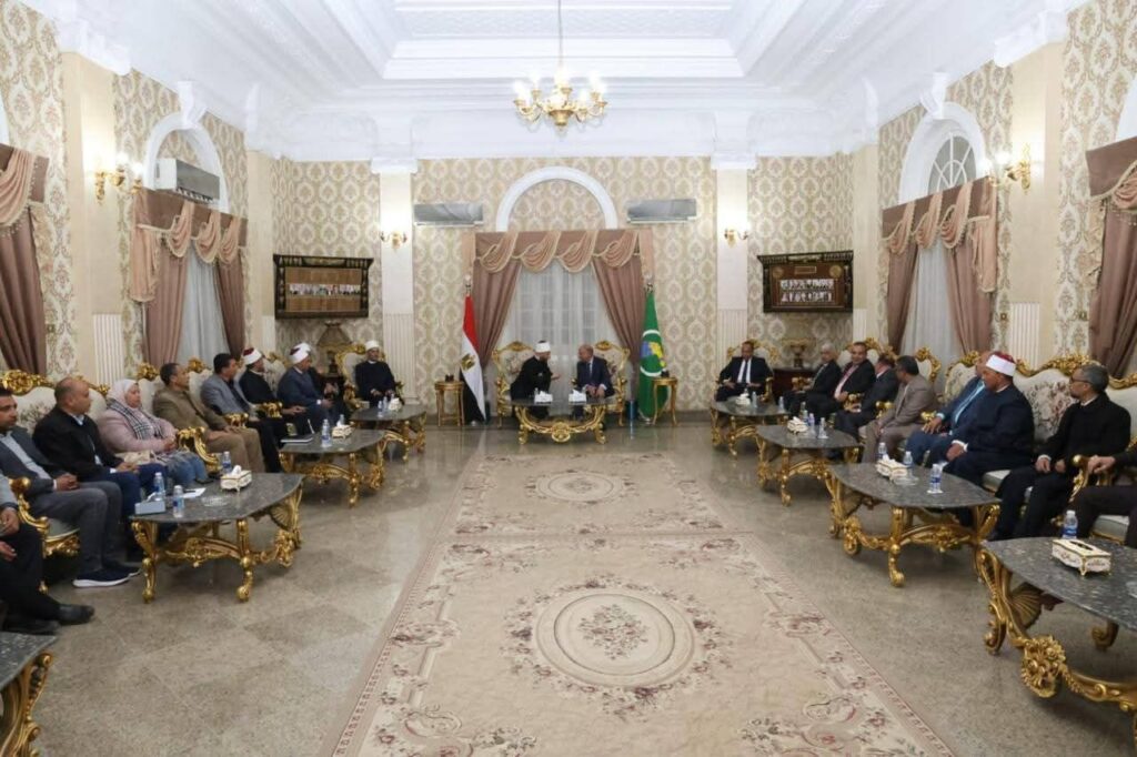 fb_img_17670354210691088487571919504488-1024x682 محافظ المنيا يستقبل وزير الأوقاف بديوان المحافظة