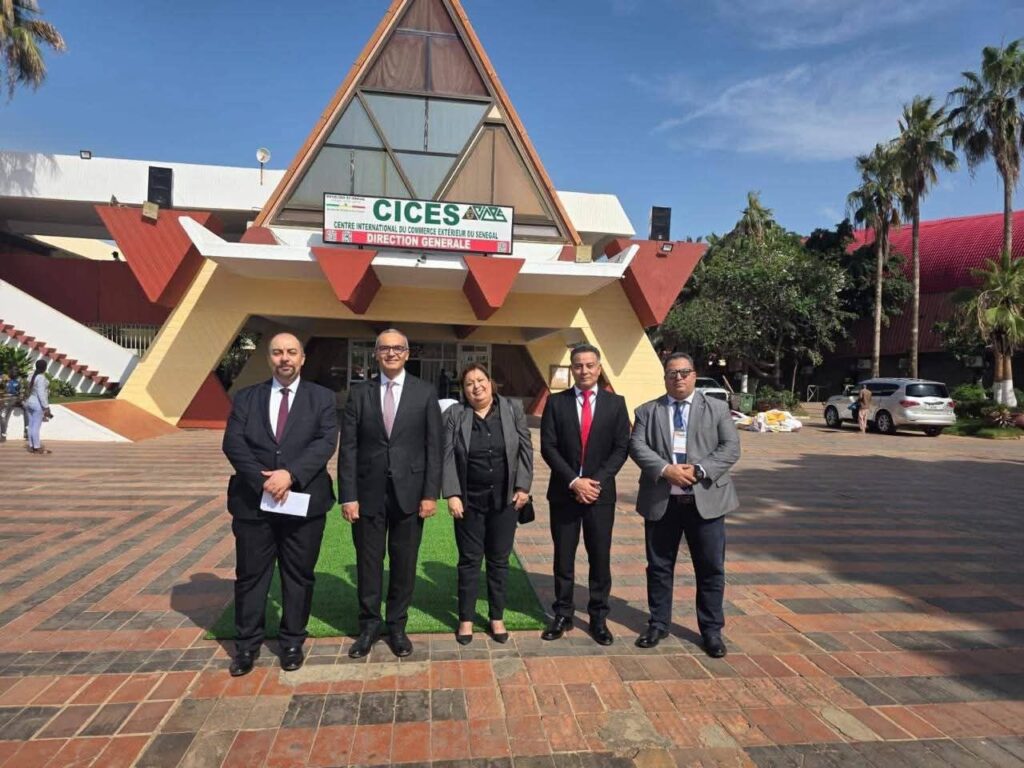 fb_img_17670911606588547640940843936717-1024x768 شباب جهاز تنمية المشروعات يشاركون في المعرض الدولي بداكار (FIDAK) بالسنغال