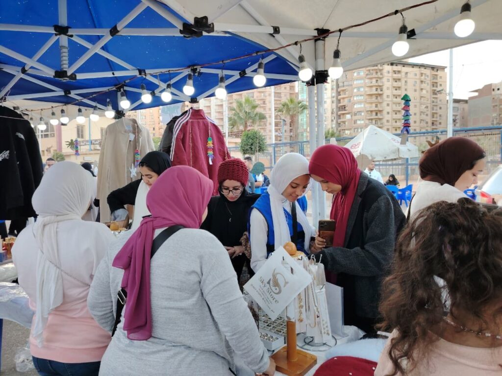 img-20251205-wa0044461391962255495091-1024x768 اتحاد (YLY) يطلق Blue Bazzar نسخته الثانية بمحافظة البحيرة