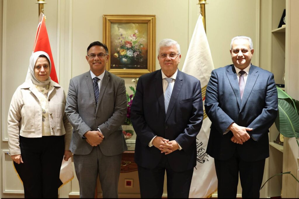 fb_img_17678652045792018423376799357149-1024x683 وزير التعليم العالي يستقبل رئيس جامعة ولفرهامبتون لبحث سبل تعزيز التعاون الأكاديمي المشترك