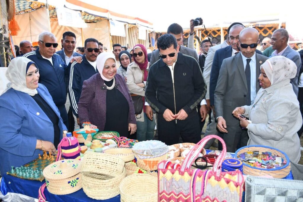 fb_img_17702985870967002601999885286913-1024x683 إطار جولته التفقدية بمحافظة الوادي الجديد ..