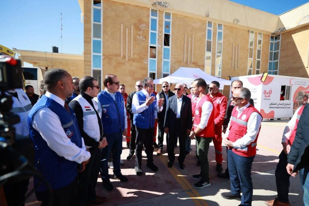 fb_img_17703001795486825404253699224767-1024x683 بناءً على توجيهات السيد الرئيس عبدالفتاح السيسي، تفقد الدكتور خالد عبدالغفار، نائب رئيس مجلس الوزراء وزير الصحة والسكان، معبر رفح البري بمحافظة شمال سيناء،