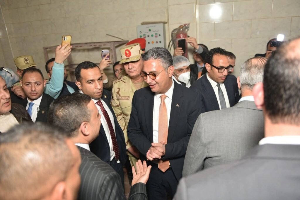 fb_img_17705604970952164590591090741270-1024x682 الدكتور شريف فاروق وزير التموين والتجارة الداخلية والفريق أحمد خالد محافظ الإسكندرية يفتتحان عددًا من المشروعات التموينية بالمحافظة لتعزيز منظومة الأمن الغذائي .