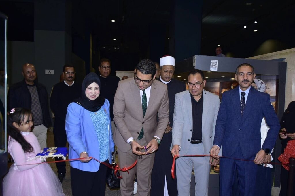 fb_img_17712364077234810795799812468365-1024x682 نائب محافظ الأقصر يشهد ندوة وافتتاح معرض “المرأة رمز الاستمرارية والحياة” بمتحف الأقصر