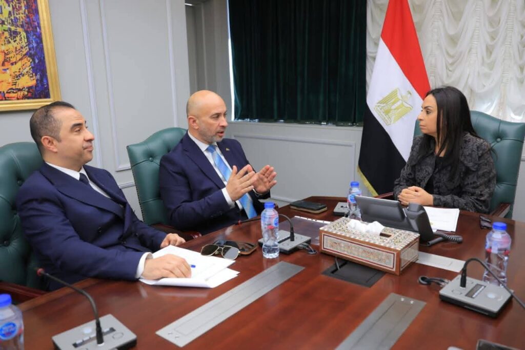 fb_img_17713294472201465543356423669036-1024x682 وزيرة التضامن الاجتماعي تلتقي عدداً من أعضاء مجلس النواب