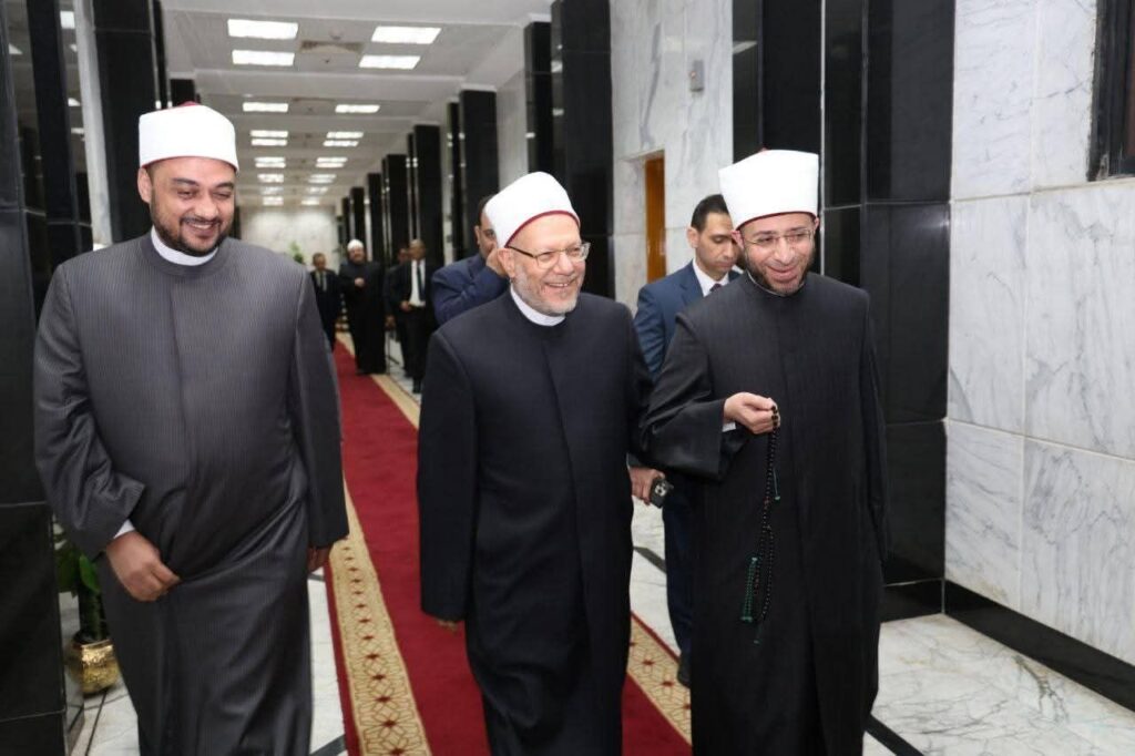 fb_img_17713626586775500991899165434836-1024x682 نائبًا عن رئيس الوزراء: وزير الأوقاف يشهد احتفال دار الإفتاء باستطلاع هلال شهر رمضان ويهنئ رئيس الجمهورية بالشهر الكريم