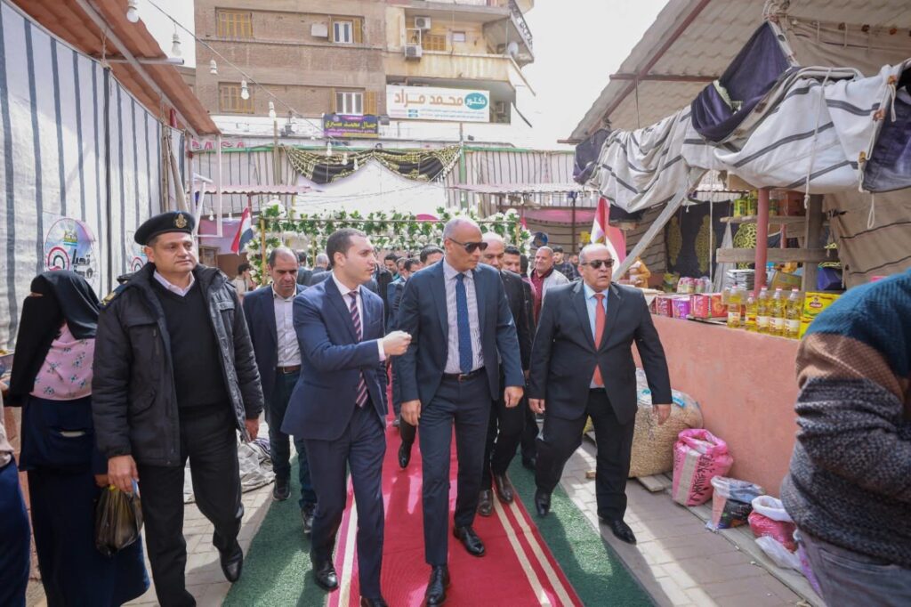 fb_img_17715112973274458061285373236111-1024x682 محافظ كفرالشيخ يتفقد معرض «أهلًا رمضان» للسلع الغذائية والاستهلاكية بتخفيضات من 10 لـ 30% .. لتلبية احتياجات أهالينا وتخفيف الأعباء المعيشية عنهم