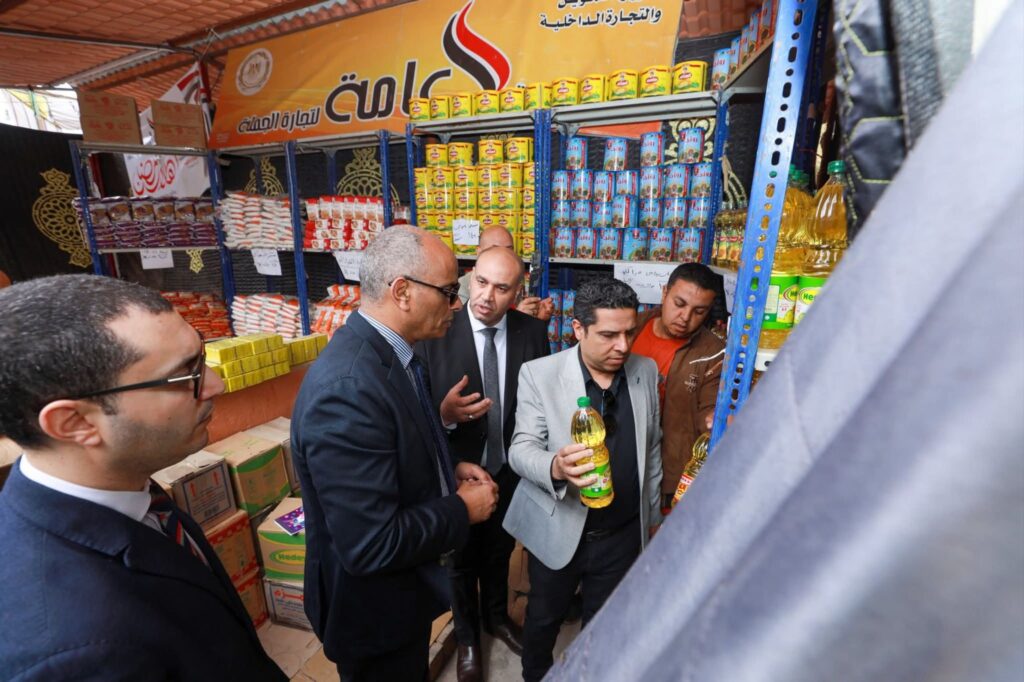 fb_img_17715113072267674213990450058917-1024x682 محافظ كفرالشيخ يتفقد معرض «أهلًا رمضان» للسلع الغذائية والاستهلاكية بتخفيضات من 10 لـ 30% .. لتلبية احتياجات أهالينا وتخفيف الأعباء المعيشية عنهم