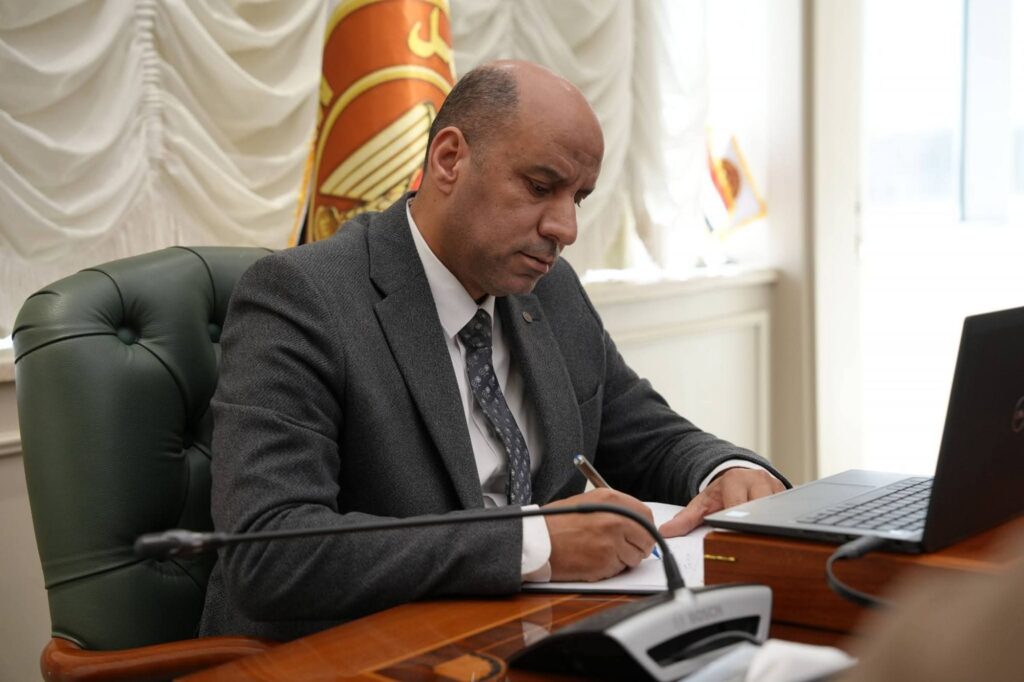 fb_img_17715917563311714911280334280521-1024x682 وزارة العمل تُوفّر فرص عمل لائقة لـ75 شابًا من ذوي الهمم بالقاهرة