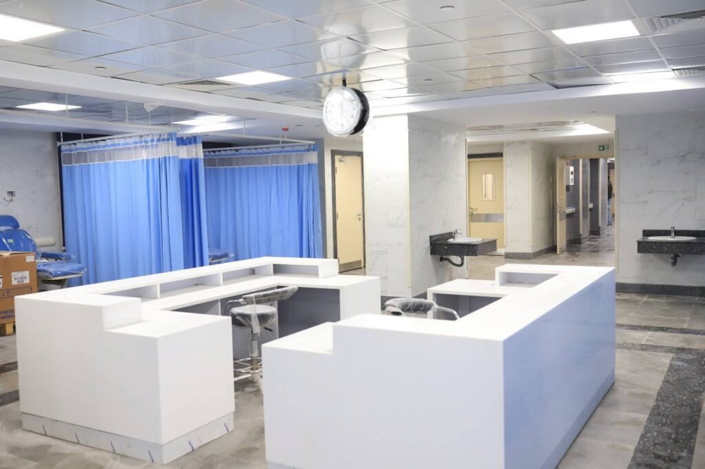 fb_img_17716658313735523410866970845474-1024x682 وزير الصحة يتلقى تقريرًا عن تنفيذ 26 زيارة ميدانية لمتابعة 21 مستشفى و51 وحدة صحية بعدد من المحافظات