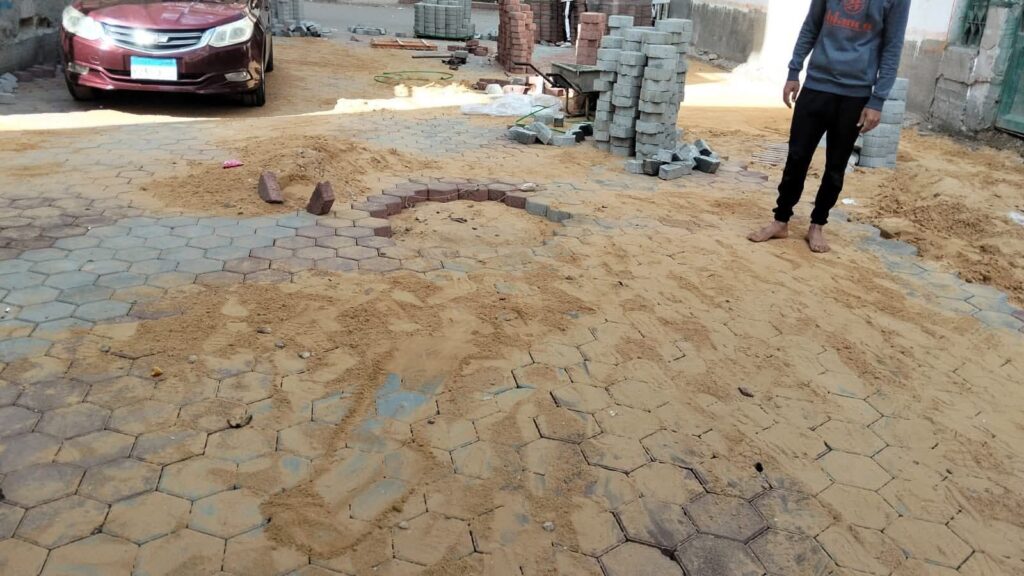 fb_img_17716771628773653468195982794957-1024x576 محافظ كفرالشيخ يتابع أعمال تركيب الانترلوك بسيدي سالم ضمن مشروعات الخطة الاستثمارية